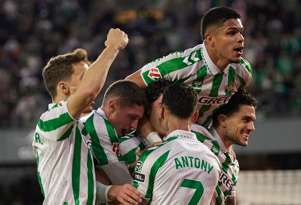 nhan-dinh-soi-keo-betis-vs-jagiellonia-luc-02h00-ngay-11-4-2025-1