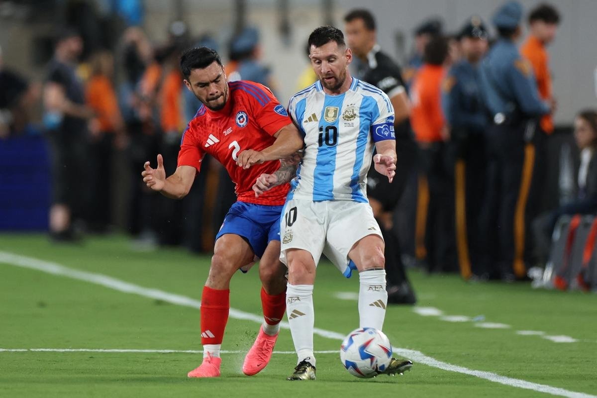 Nhận định soi kèo Chile vs Argentina lúc 08h00 ngày 6/6/2025 nhan-dinh-soi-keo-chile-vs-argentina-luc-08h00-ngay-6-6-2025-1