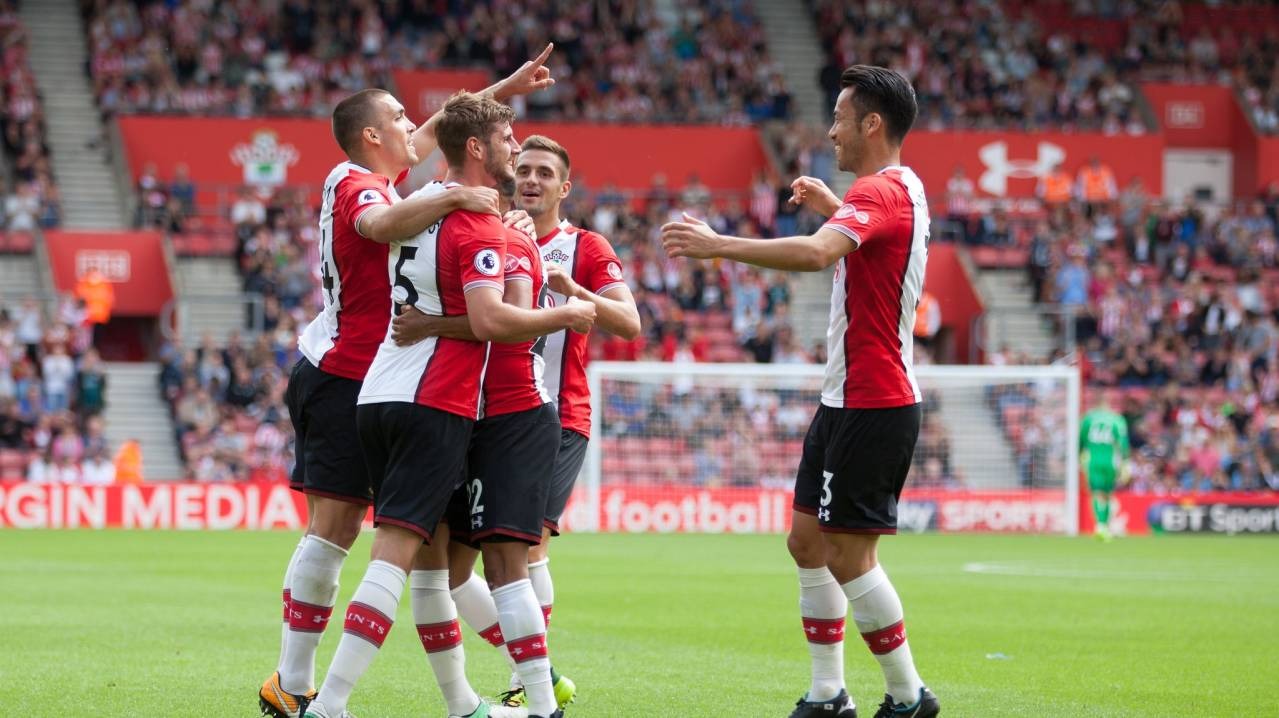 nhan-dinh-soi-keo-southampton-vs-wrexham-luc-18h30-ngay-9-8-2025-1