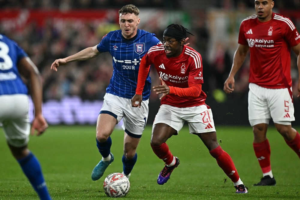 nhan-dinh-soi-keo-wrexham-vs-nottingham-forest-luc-02h30-ngay-10-1-2026-1