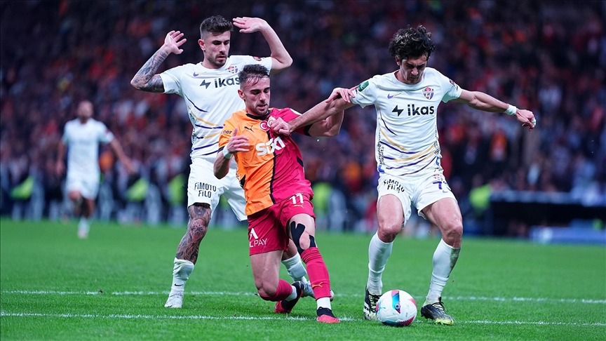 Nhận định soi kèo Galatasaray vs Eyupspor lúc 00h00 ngày 14/2/2026