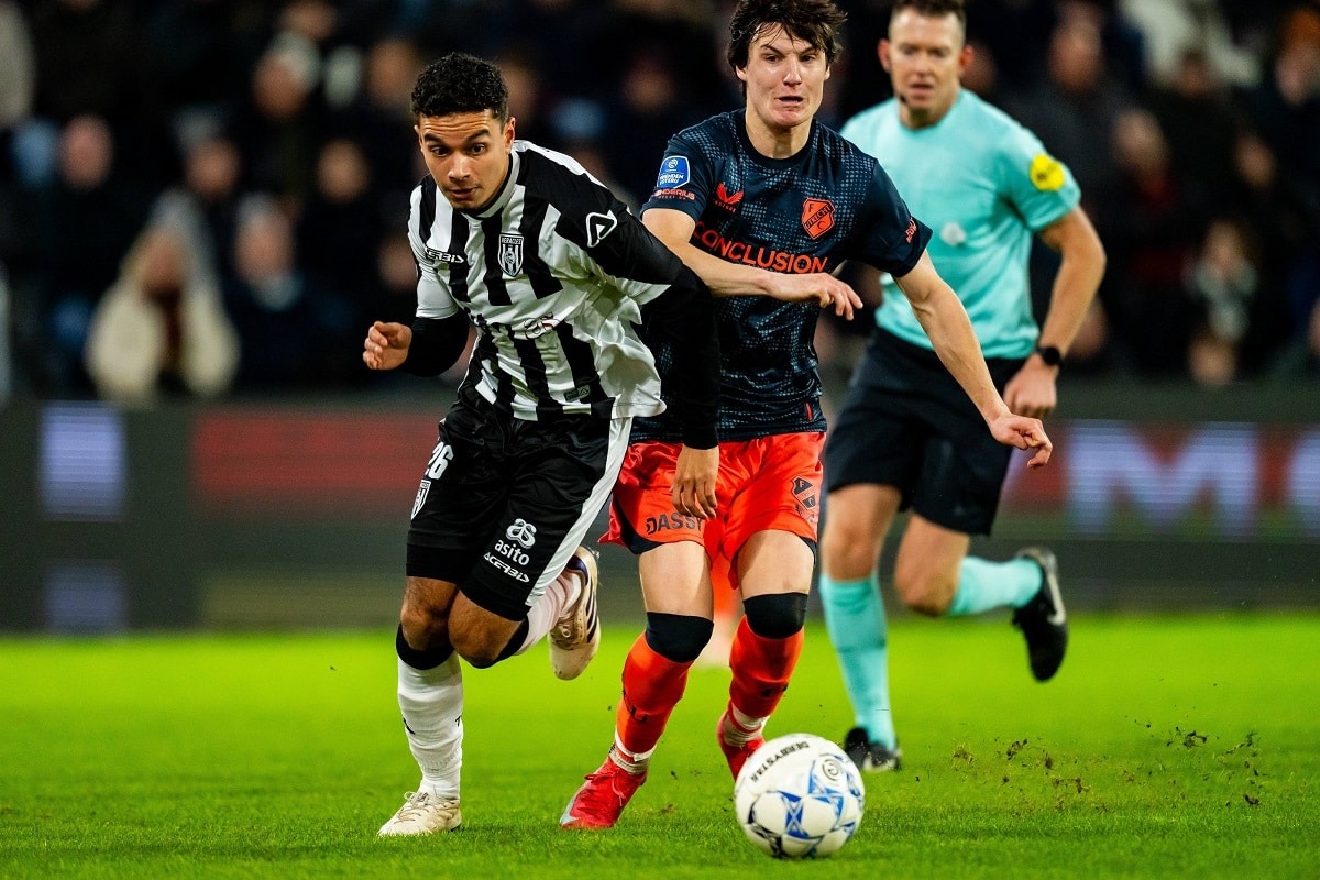 Nhận định soi kèo Heracles vs Utrecht lúc 02h00 ngày 7/3/2026 nhan-dinh-soi-keo-heracles-vs-utrecht-luc-02h00-ngay-7-3-2026-1